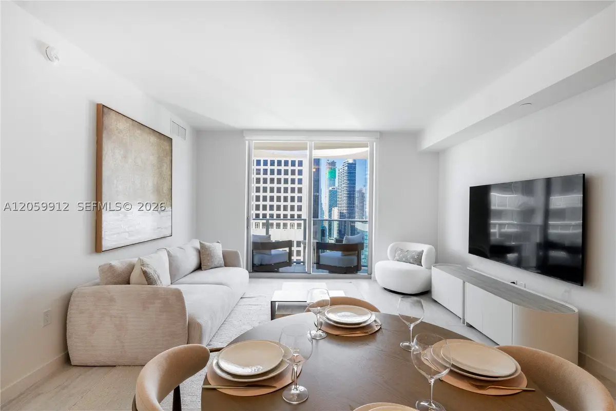 77 SE 5th St #3308, Miami, FL 33131 - #1