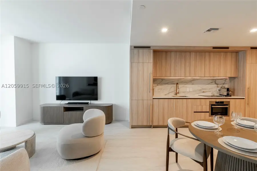 77 SE 5th St #1910, Miami, FL 33131 - #2
