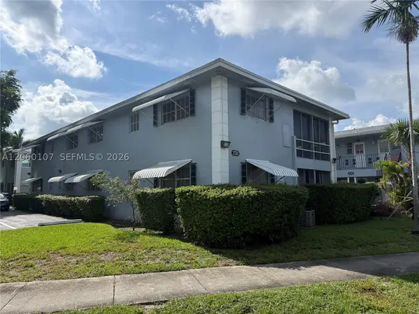 3720 Harrison St #1, Hollywood, FL 33021