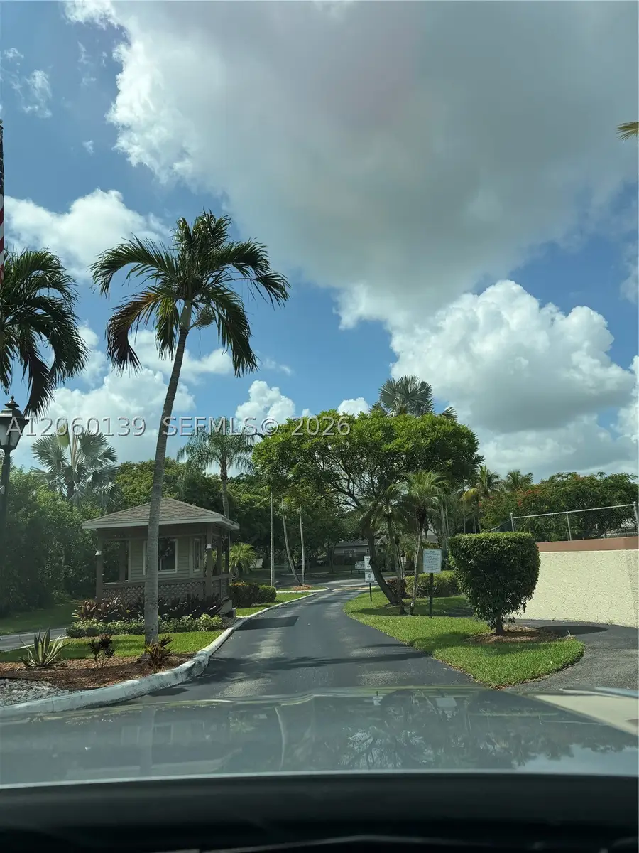 309 W Hemingway Cir, Margate, FL 33063 - #3
