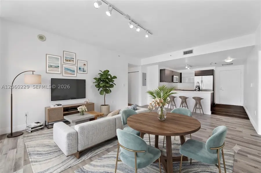 90 SW 3rd St #2001, Miami, FL 33130 - #2