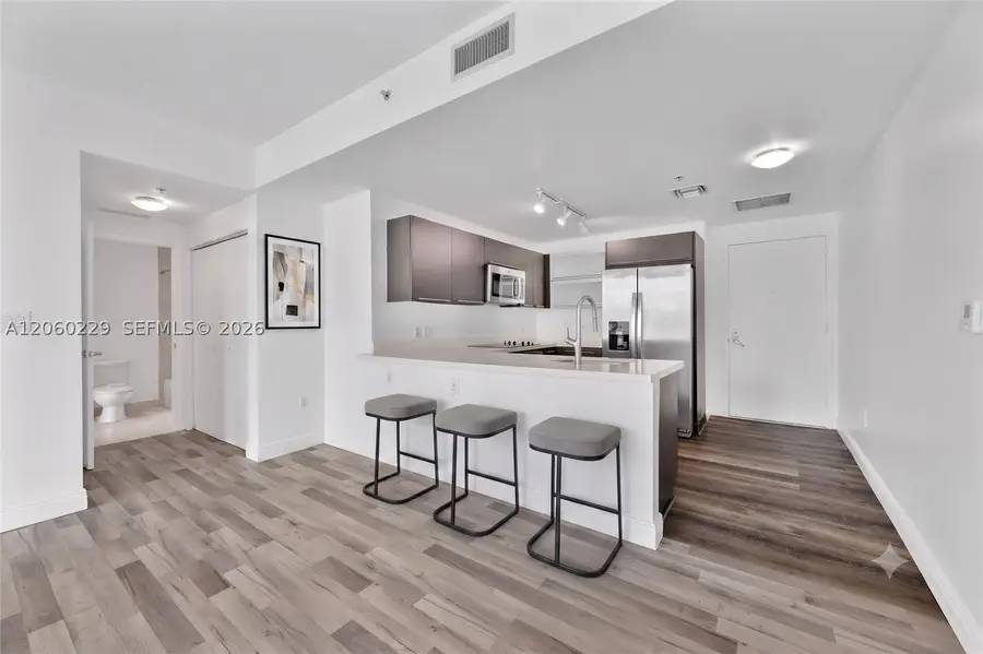 90 SW 3rd St #2001, Miami, FL 33130 - #3