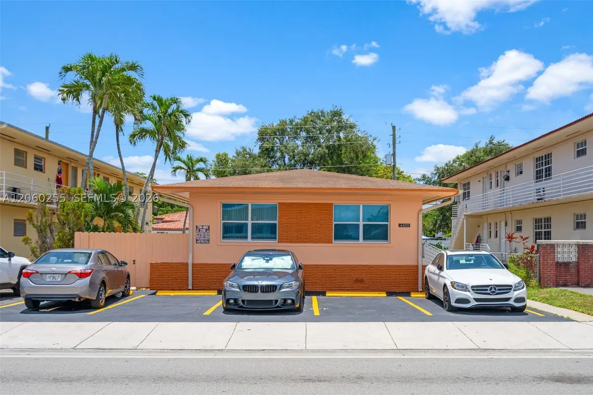 4450 W Flagler St, Miami, FL 33134 - #1