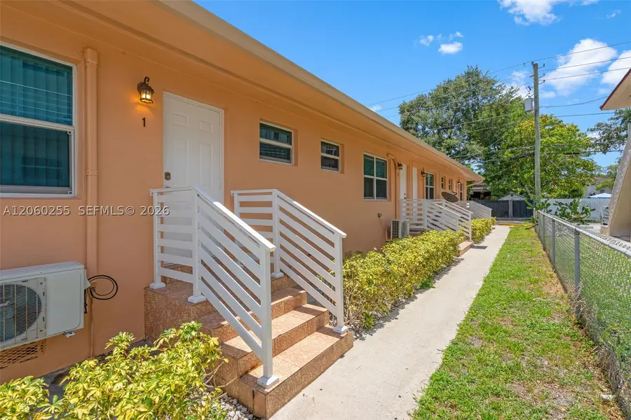 4450 W Flagler St, Miami, FL 33134 - #3