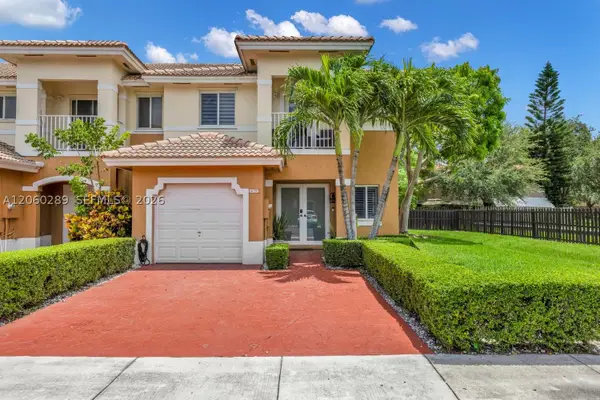 16292 SW 57th Ln, Miami, FL 33193