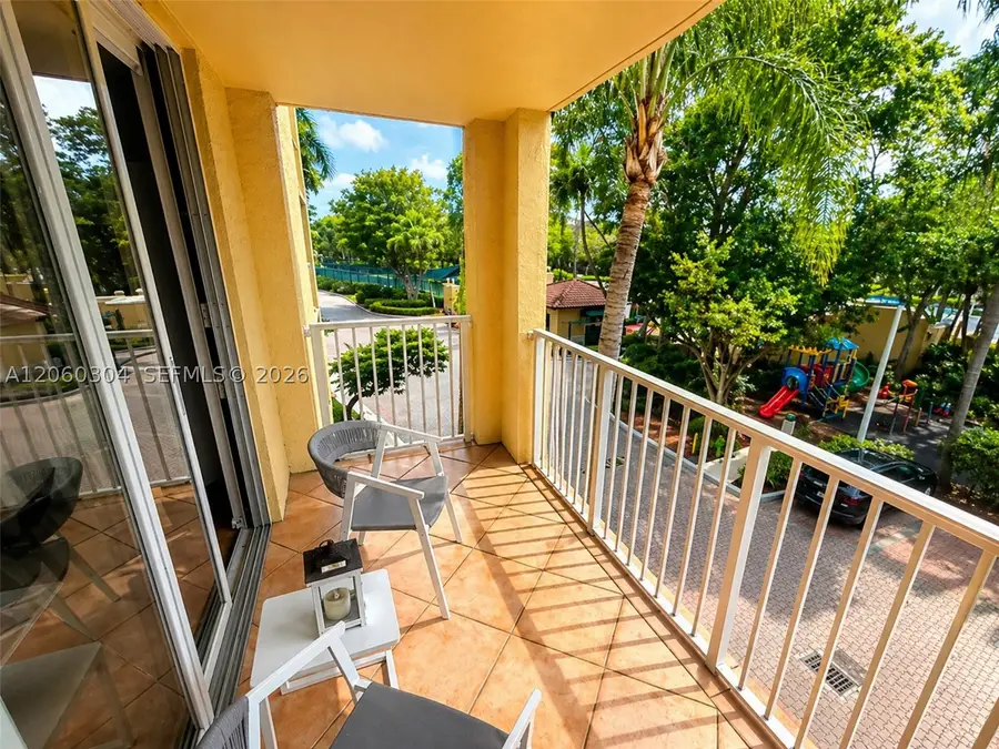 19801 E Country Club Dr #4307, Aventura, FL 33180 - #2
