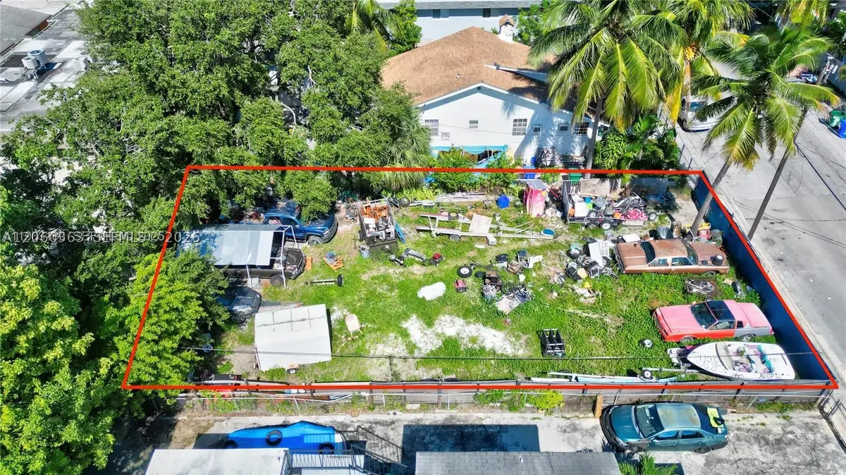 428 NW 10th Ave, Miami, FL 33128 - #1