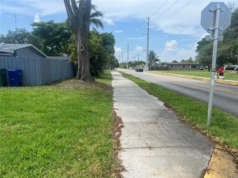 6398 SW 33rd St, Miramar, FL 33023 - #3