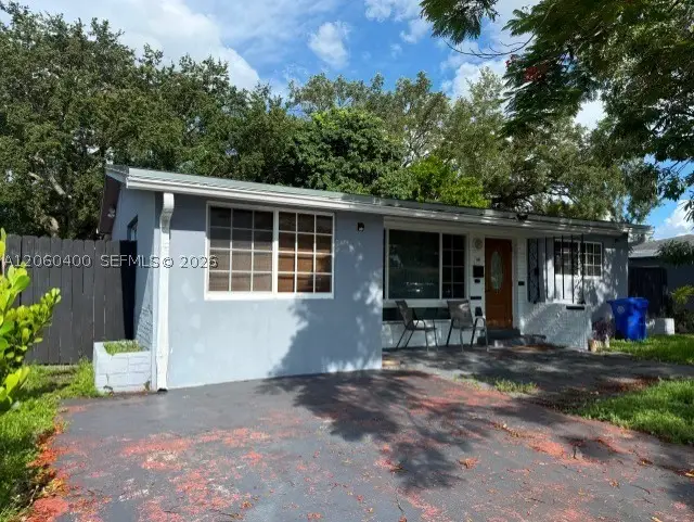149 SW 67th Ter, Pembroke Pines, FL 33023 - #2