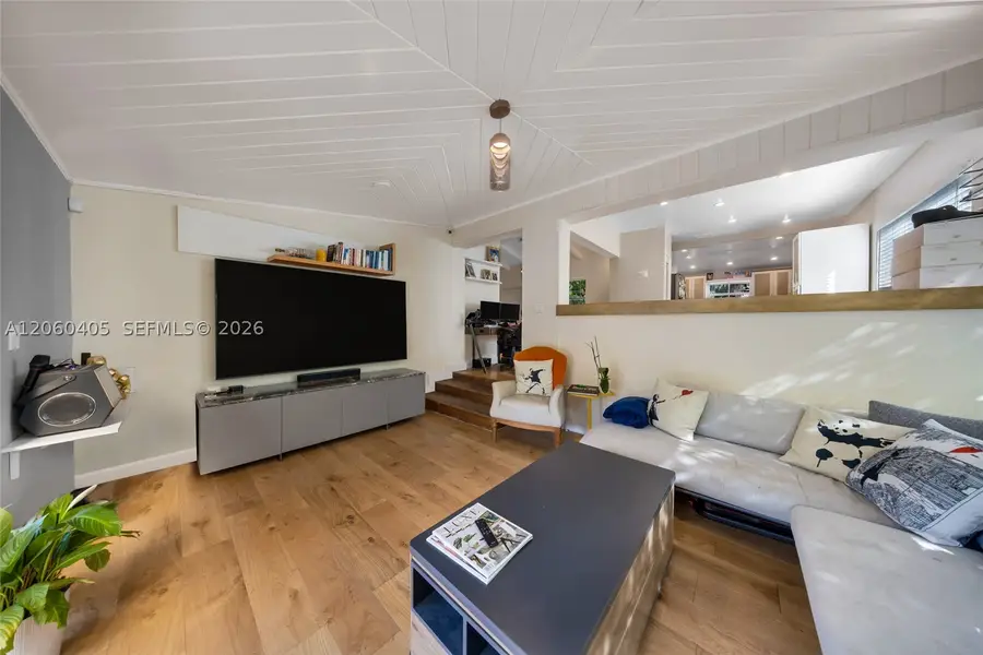 1324 Normandy Dr, Miami Beach, FL 33141 - #2