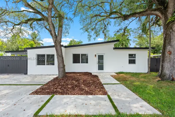 35 Allen Rd, West Park, FL 33023