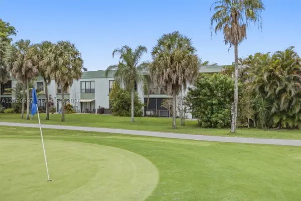 4054 N Pine Island Rd #2B, Sunrise, FL 33351