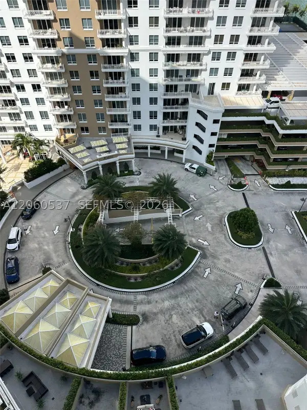 701 Brickell Key Blvd #1808, Miami, FL 33131