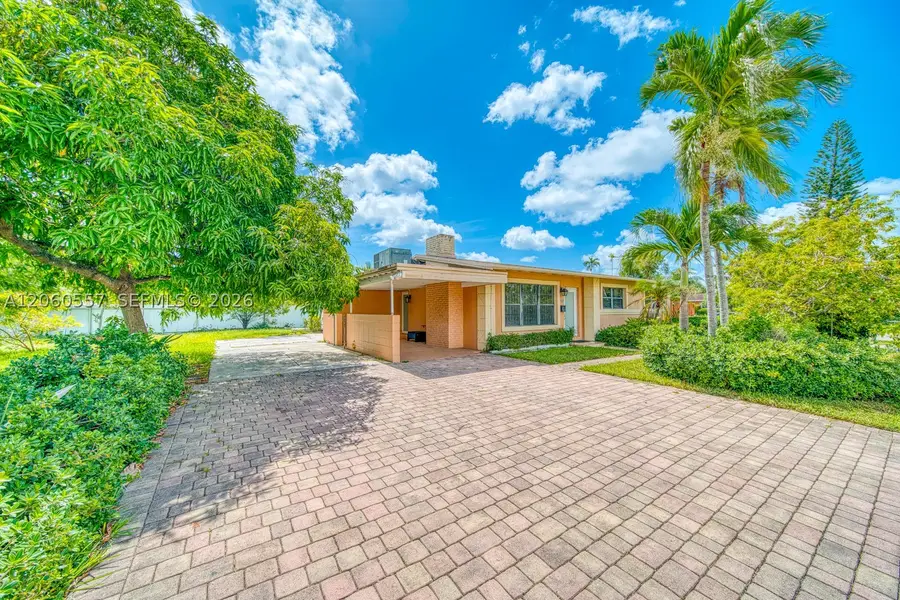 155 NW 191st St, Miami Gardens, FL 33169 - #3