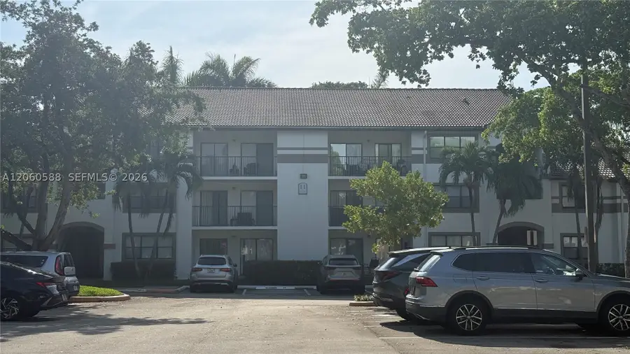 530 S Park Rd #28-11, Hollywood, FL 33021 - #2
