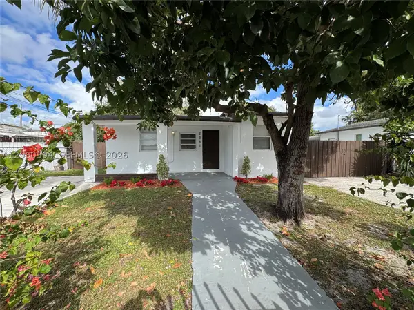 2381 NW 153rd St, Miami Gardens, FL 33054