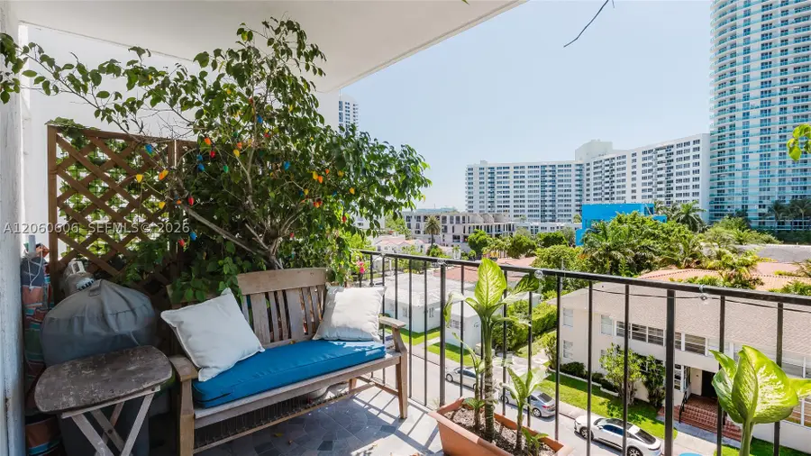 1455 West Ave #603, Miami Beach, FL 33139 - #2