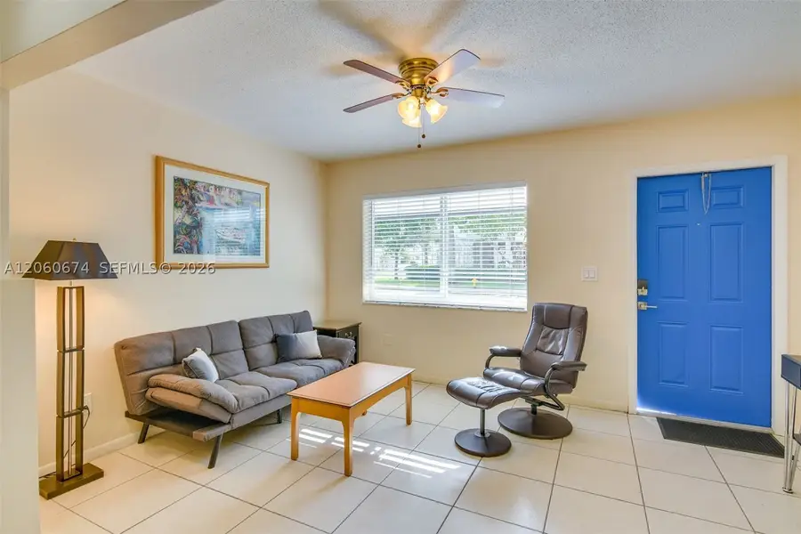 412 NE 4th Ave, Hallandale Beach, FL 33009 - #2