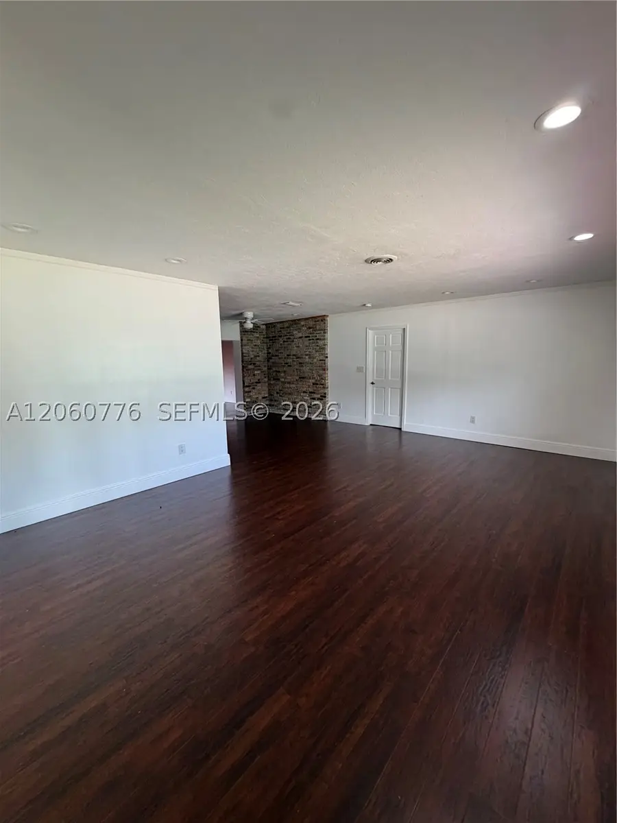 6305 Marlin Dr, Coral Gables, FL 33158 - #3
