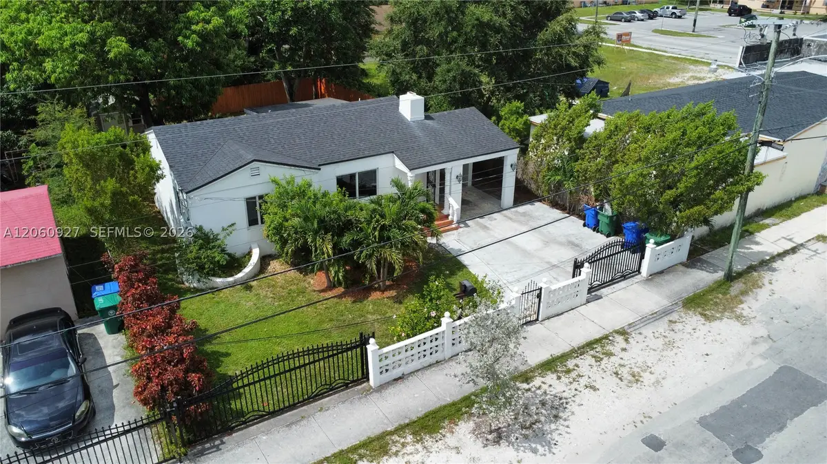 180 NW 67th St, Miami, FL 33150 - #1