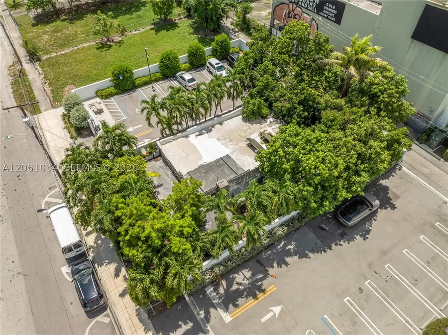 272 NW 37th St, Miami, FL 33127 - #2