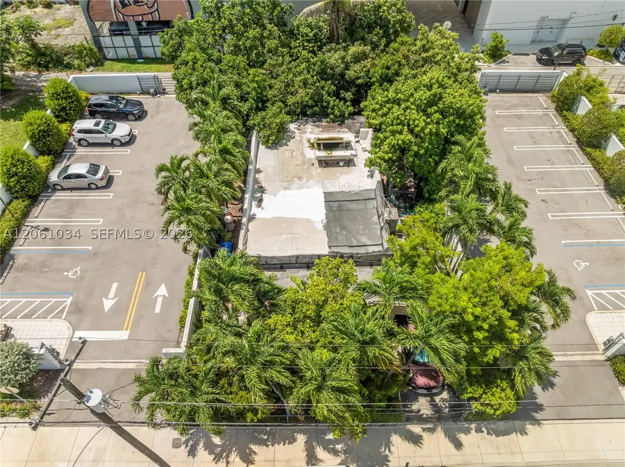 272 NW 37th St, Miami, FL 33127 - #3