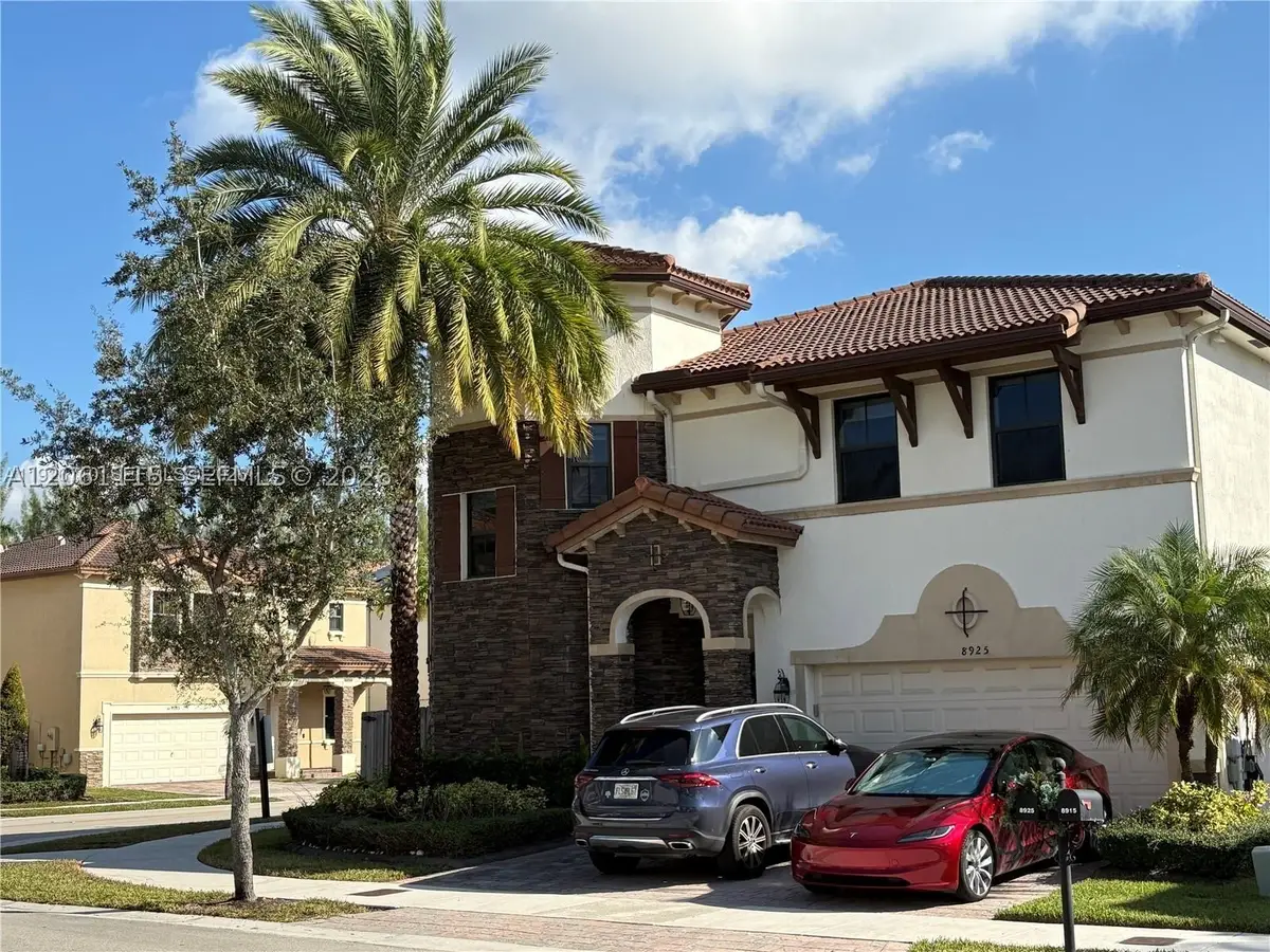 8925 NW 99th Ct, Doral, FL 33178 - #1