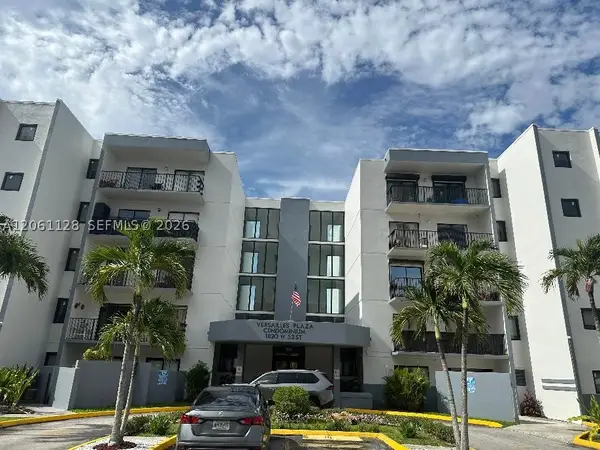 1820 W 53rd St #518, Hialeah, FL 33012