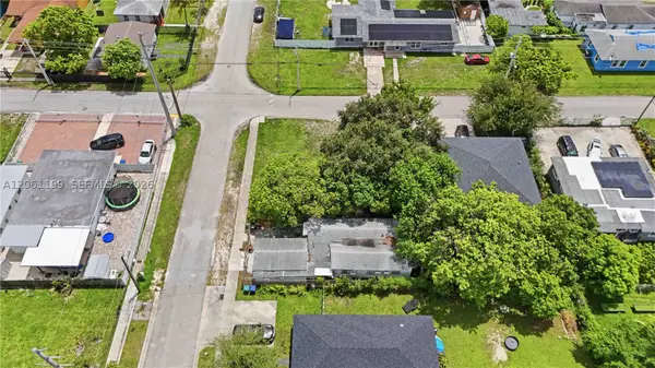 2106 NW 70th St, Miami, FL 33147