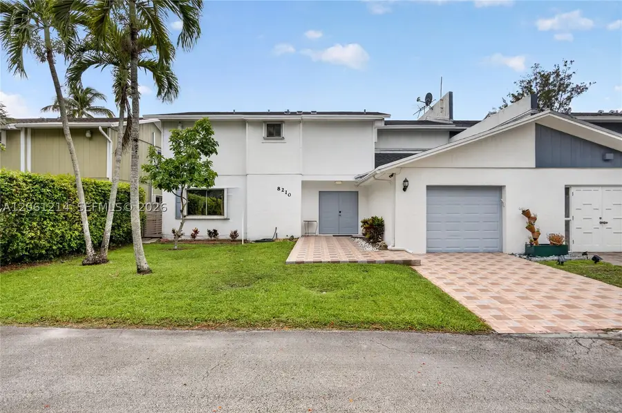 8210 SW 96th Ct, Miami, FL 33173 - #2