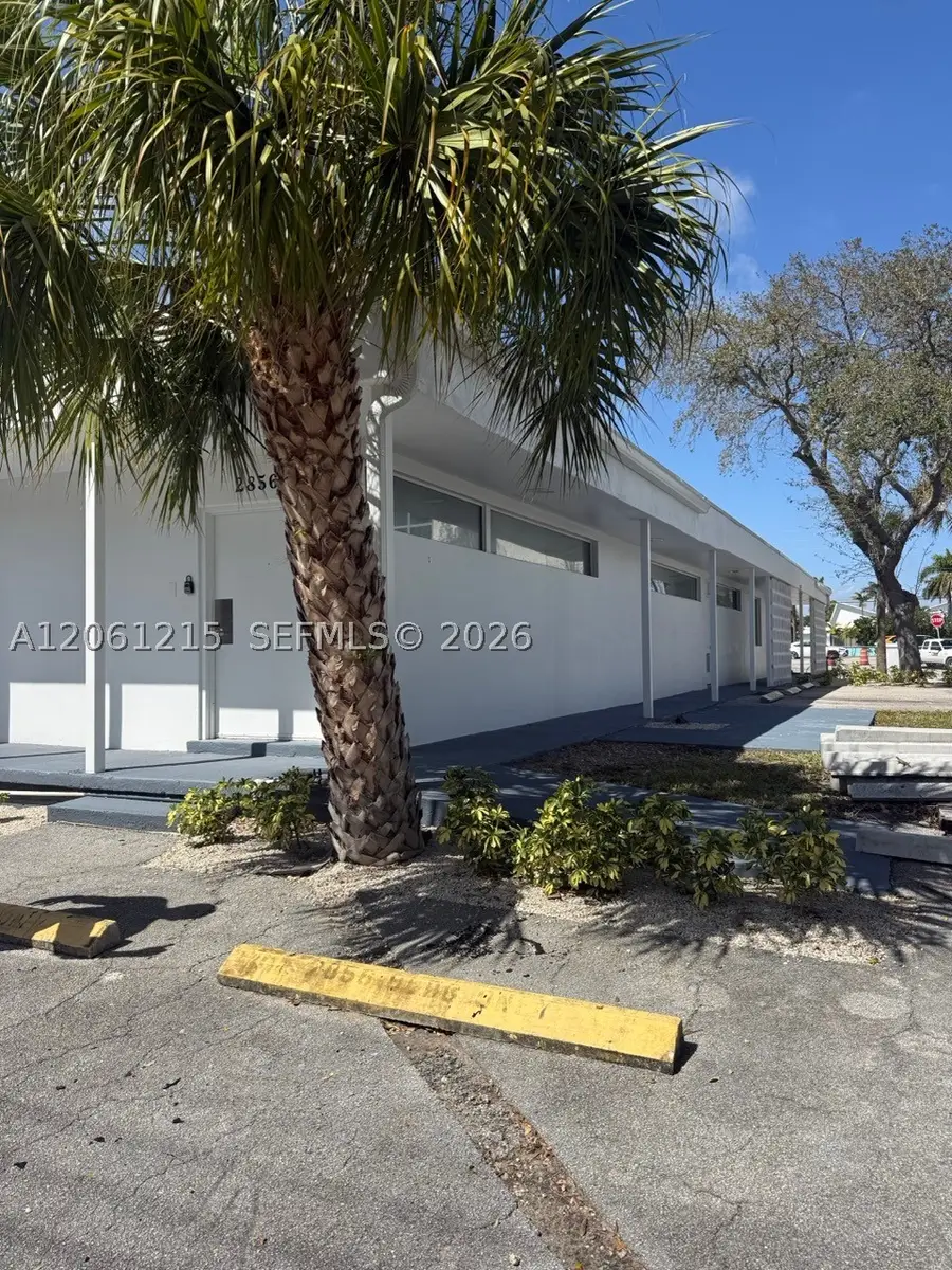 2856 E Oakland Park Blvd, Fort Lauderdale, FL 33306 - #2