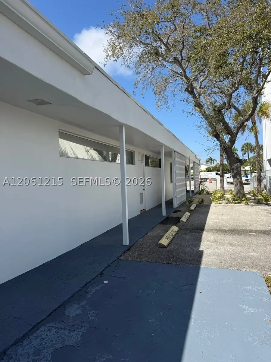 2856 E Oakland Park Blvd, Fort Lauderdale, FL 33306 - #3