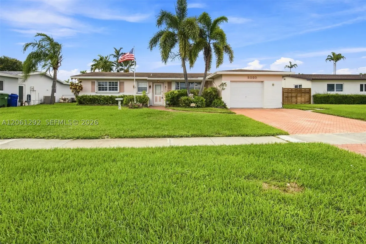 2030 NW 88th Ter, Pembroke Pines, FL 33024 - #1