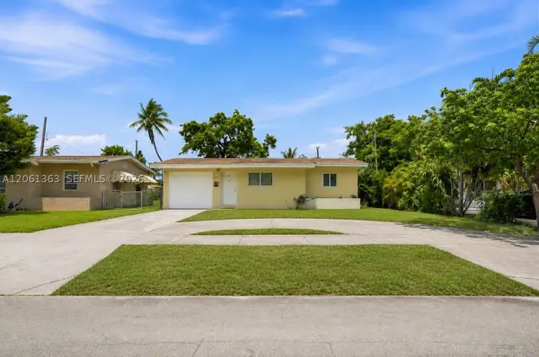 2439 Mayo St, Hollywood, FL 33020