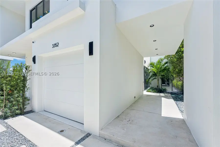 3352 SW 28th Ter, Miami, FL 33133 - #3