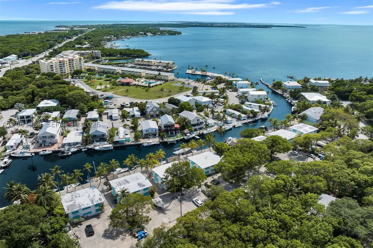127 & 121 Monroe Dr. 1-3, Islamorada Village Of Islands, FL 33070 - #1