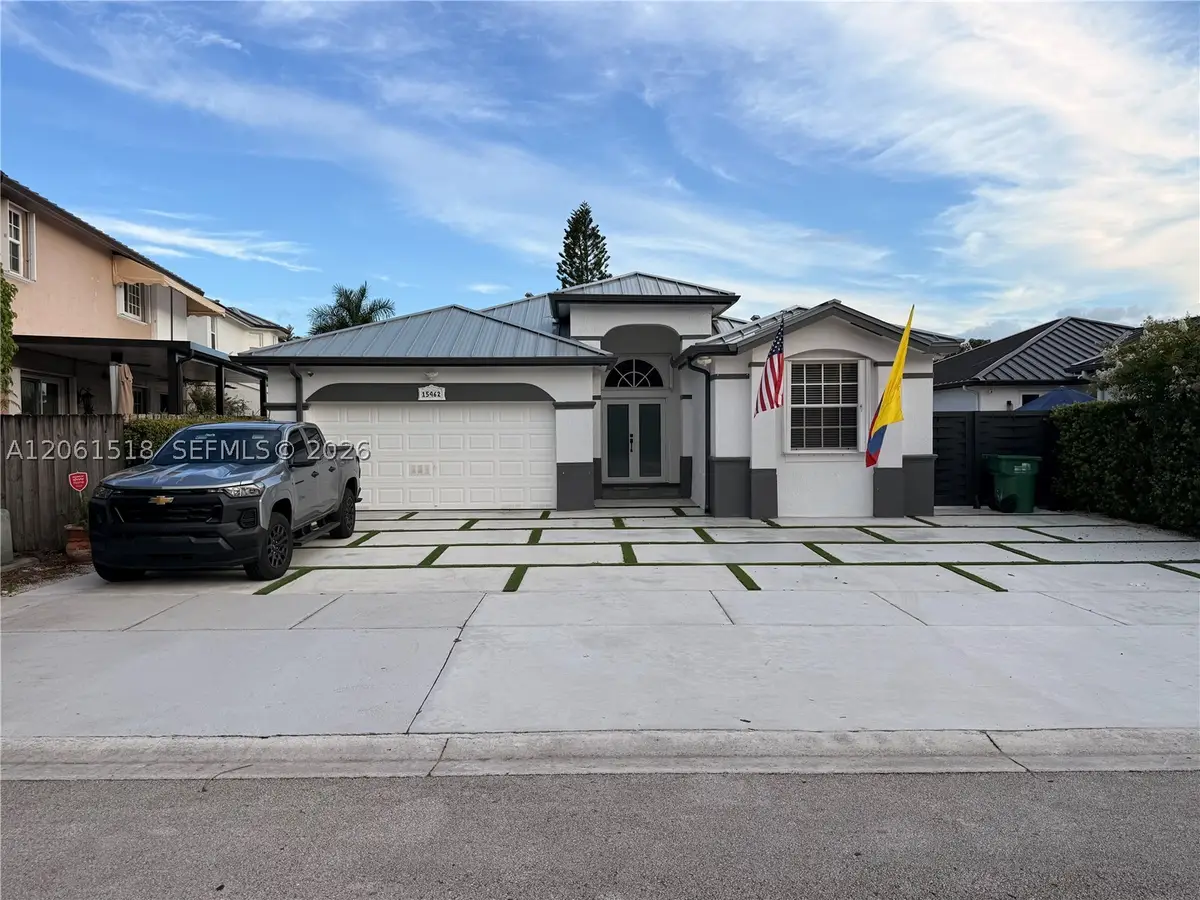15462 SW 39th St, Miami, FL 33185 - #1