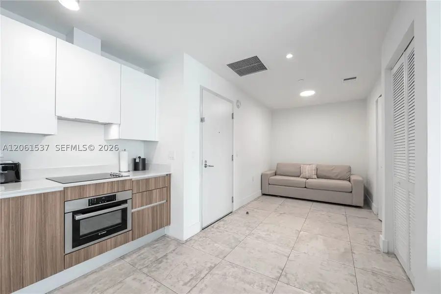 239 SW 9th St #2103, Miami, FL 33130 - #3