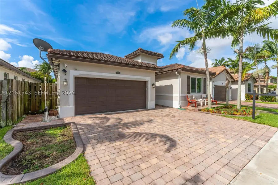 11860 SW 253rd St, Homestead, FL 33032 - #2