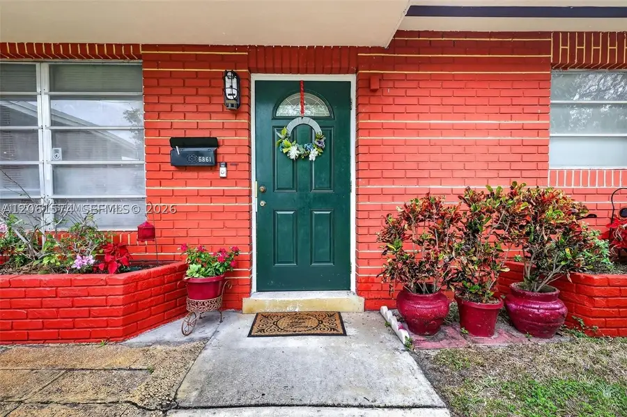 6861 SW 1st Ct, Pembroke Pines, FL 33023 - #2