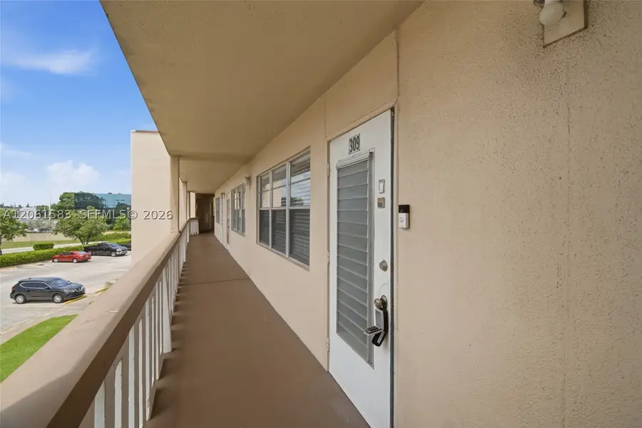 309 Southampton A #309, West Palm Beach, FL 33417 - #3