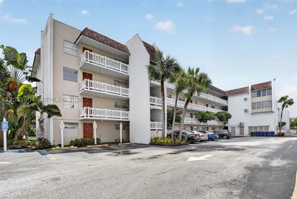 3531 Inverrary Dr #101, Lauderhill, FL 33319