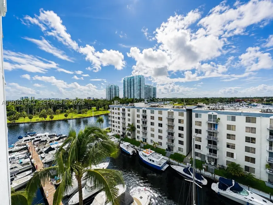 1700 NW N River Dr #805, Miami, FL 33125 - #2