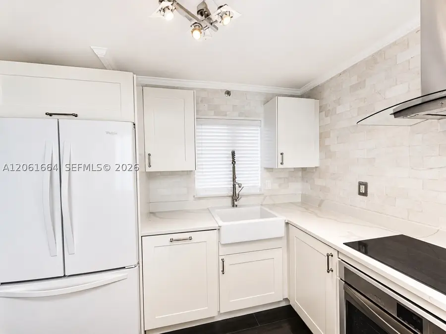 1700 NW N River Dr #805, Miami, FL 33125 - #3