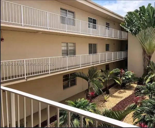 7705 SW 86th St #B-211, Miami, FL 33143