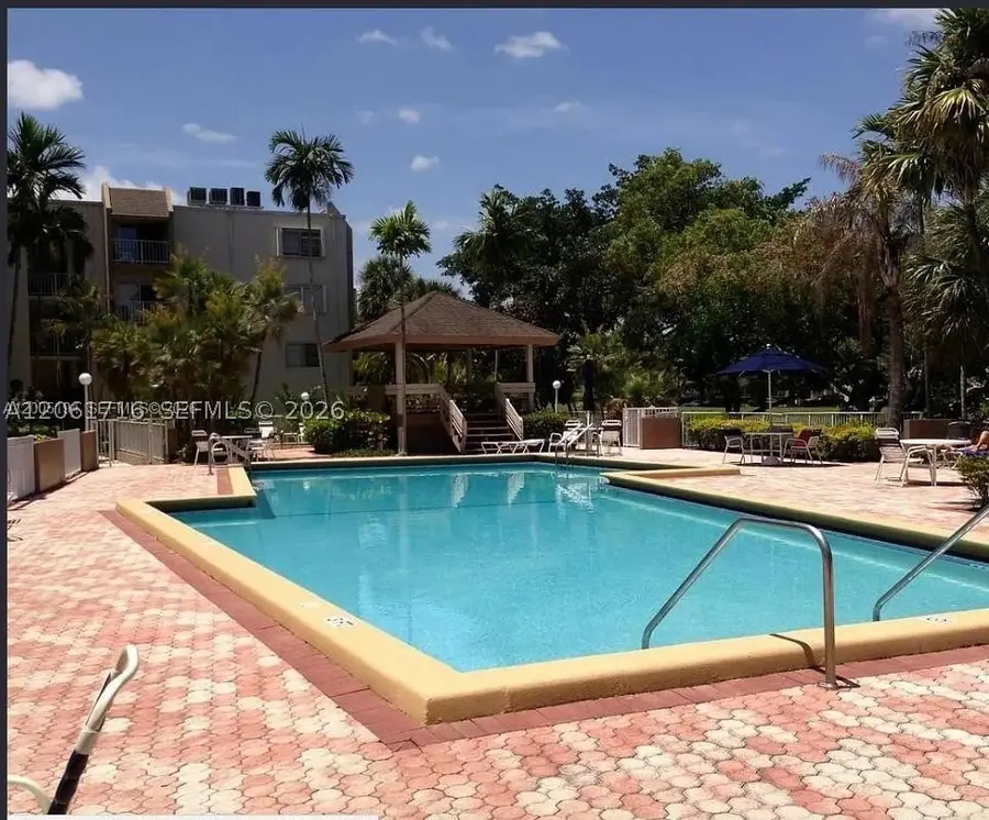 7705 SW 86th St #B-211, Miami, FL 33143 - #2
