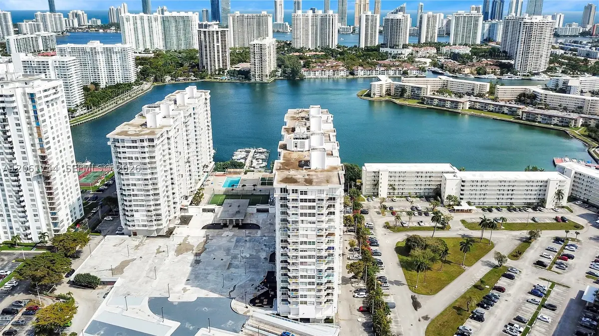 18051 Biscayne Blvd #801, Aventura, FL 33160 - #1