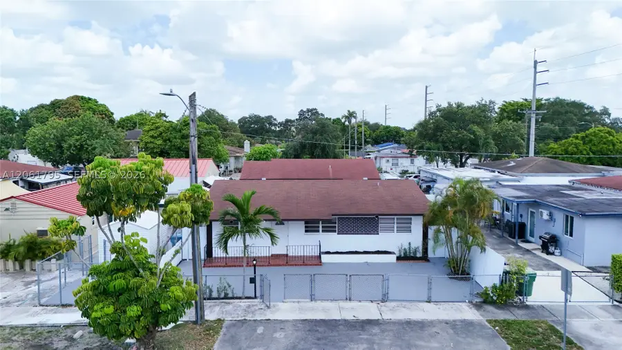 1055 NW 32nd Ct, Miami, FL 33125 - #3