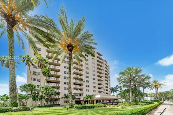 90 Edgewater Dr #501, Coral Gables, FL 33133