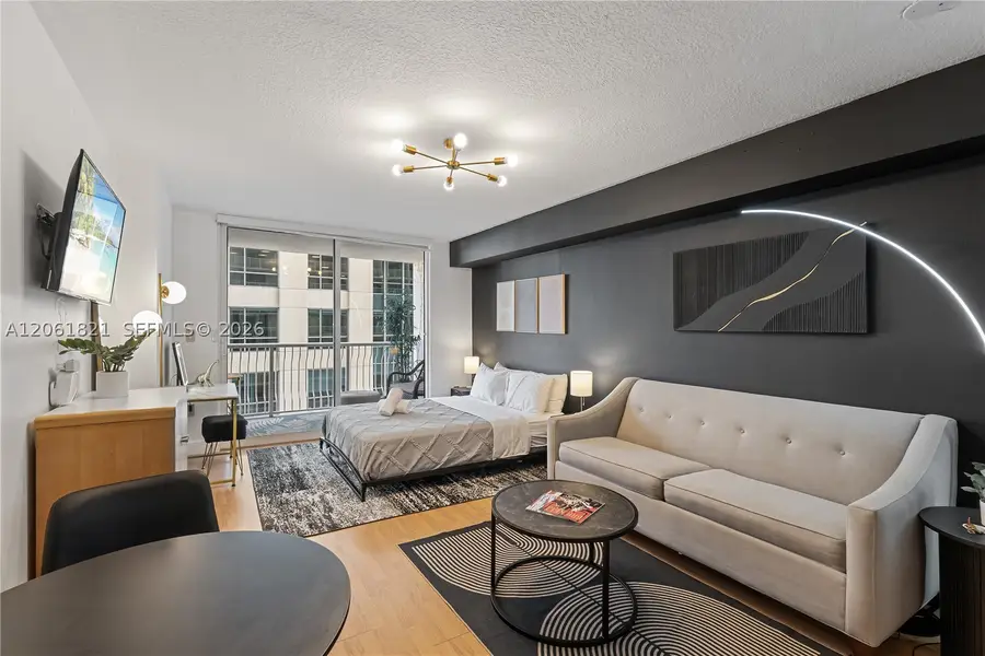 1200 Brickell Bay Dr #1816, Miami, FL 33131 - #2